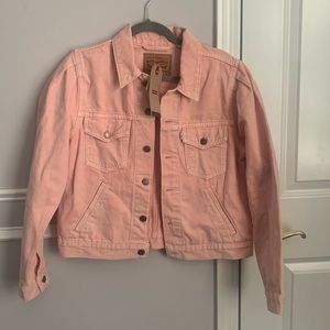 levi’s denim jacket🥰 NWT